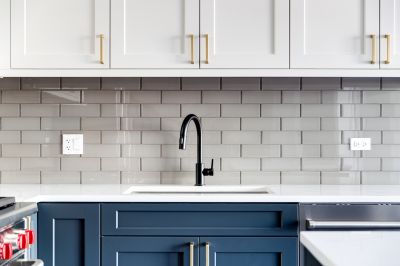 Remove Grease and Grime from Your Backsplash!
