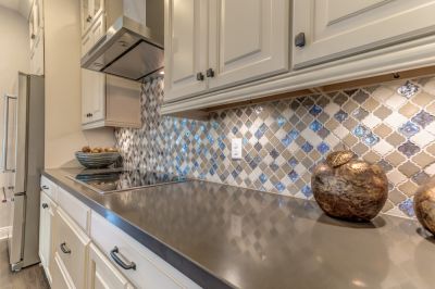 Add Color to Your Kitchen Backsplash!